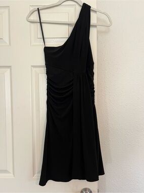 Allen B. By Allen Schwartz Black One-Shoulder Ruched Dress